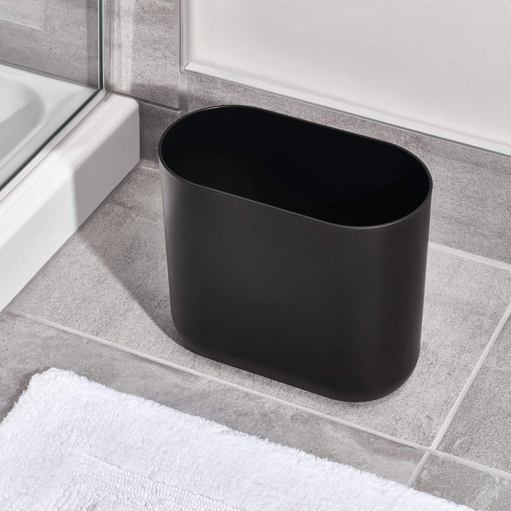 Poubelle slim plastique noire