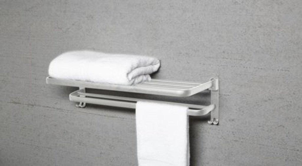 Tablette mikkel avec porte serviette mural argent mat