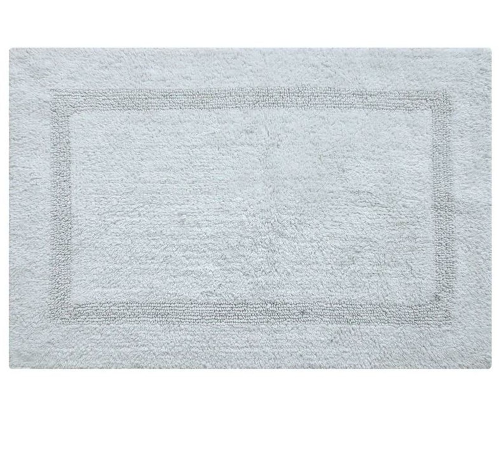 Tapis de bain basix 20 x 32po gris argent
