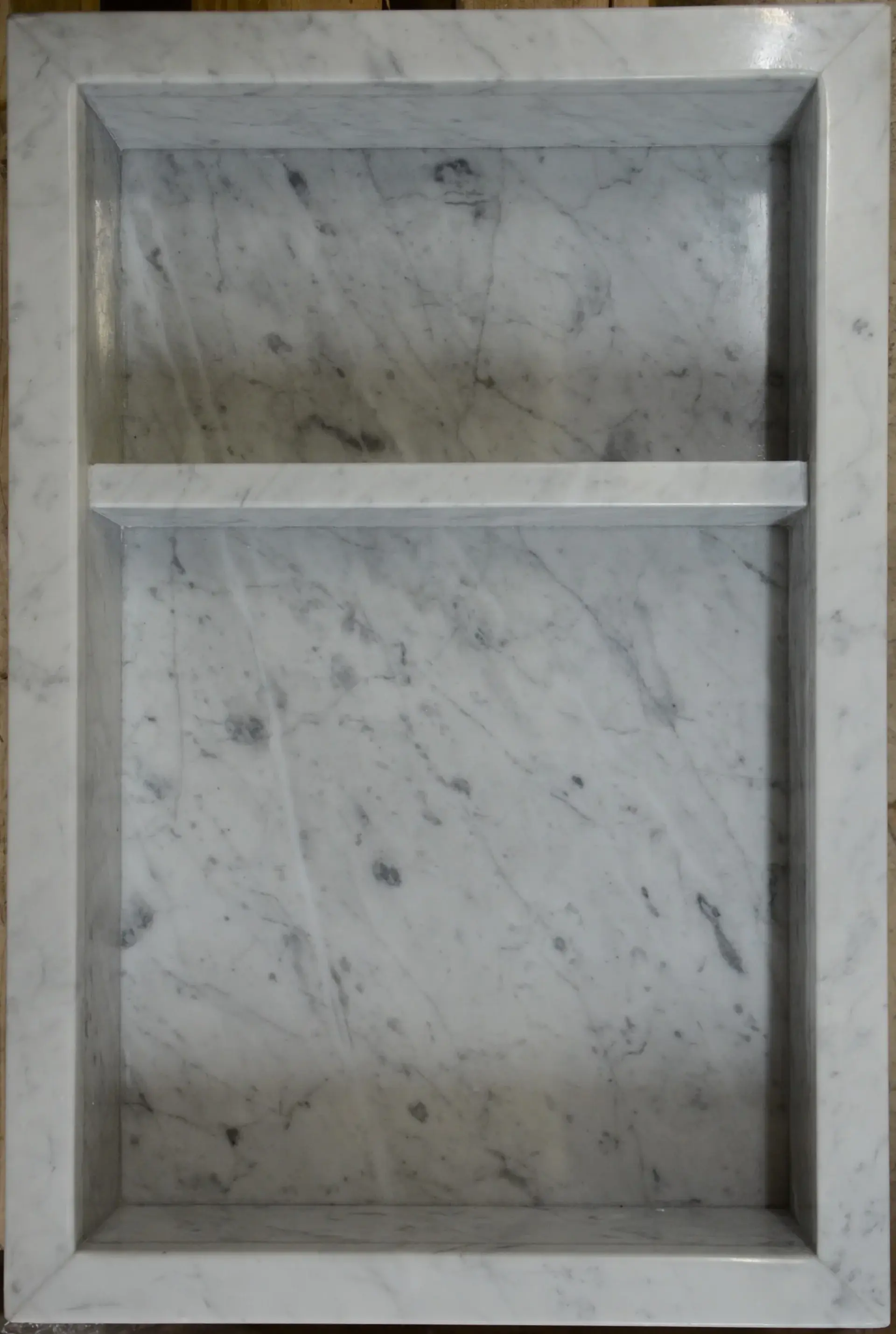 Niche en marbre moucheté 14 x 21 x 4po gris pale/gris fonce